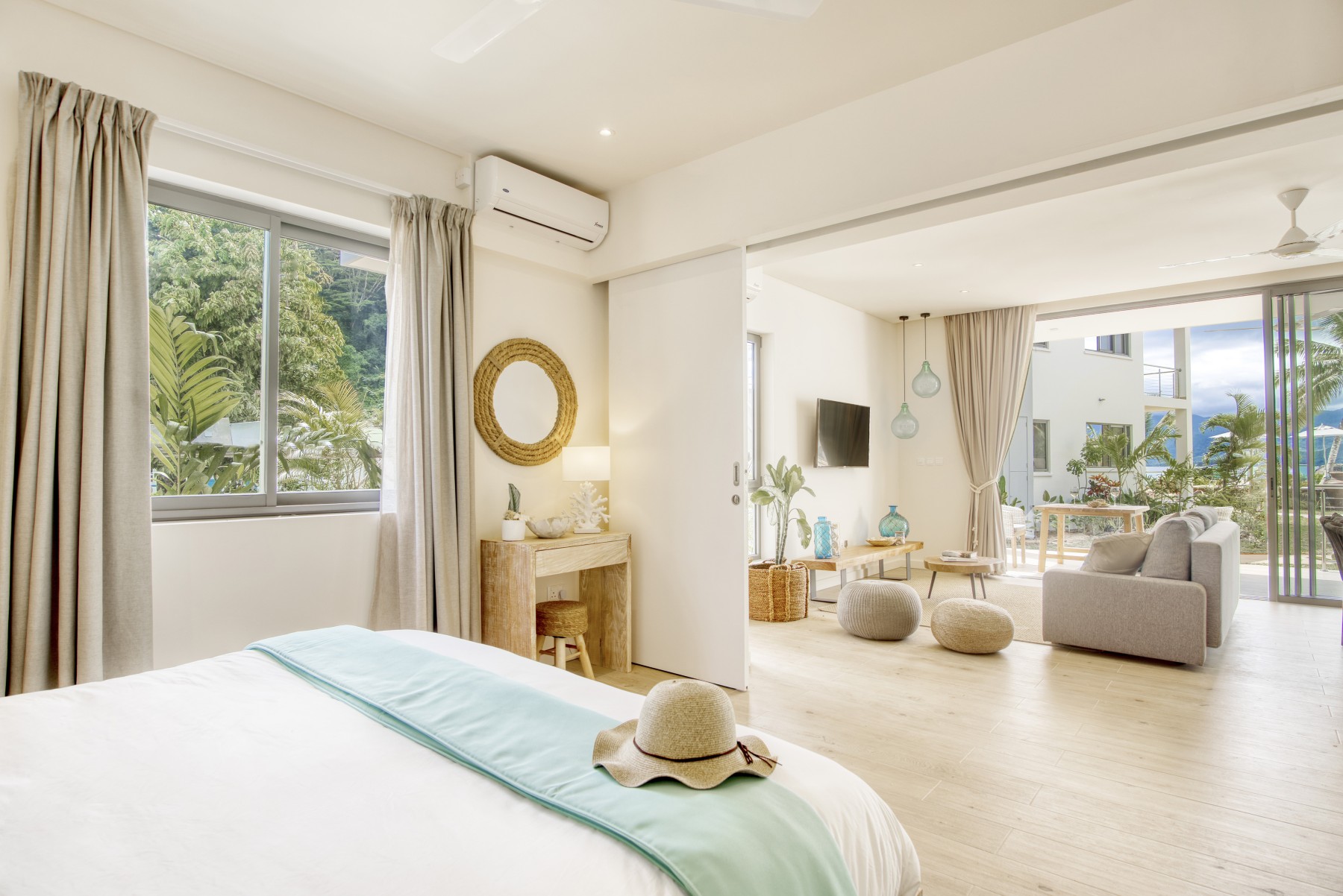 Pineapple Beach Villas